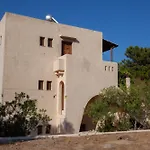 Sini Apartments 3A