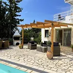 Villa Paparouna