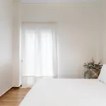 Lovely Apartment In Exarcheia