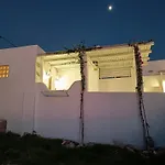 Vintage House Naxos