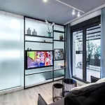 O&O Group Syntagma Elysan Urban Stays