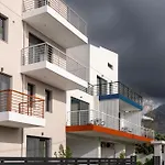 Pagani Green - Luxury Maisonette B1