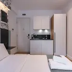 Kriel Suites By Liv Homes