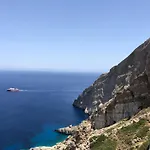 Folegandros-Cliffhouse