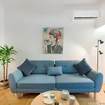 Trendy Living In Koukaki! 