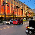 2 Bd Apt In Syntagma With Acropolis View
