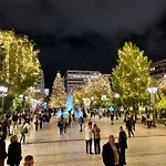 2 Bd Apt In Syntagma With Acropolis View