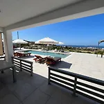 Olive Garden Luxury Resort