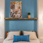 Alios, Luxury Living Athens