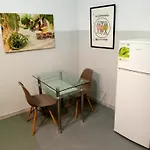 Koukaki-Comfy With A Balcony Apt.