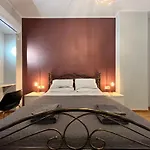 Deseo Apartments