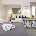 Anemones Studios & Suites - Onar Hotels Collection