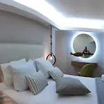 Lefkas City Apartments & Suites