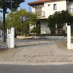 Mathios House