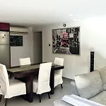 Glyfada'S Luxury Apartment