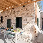 Almond Blossom Cottage 2