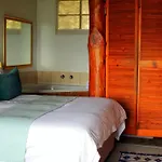 Hartbeespoortdam Lodge
