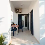 Ammosis Apartment