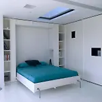 Luxury Ph Private Pool+Roof Garden