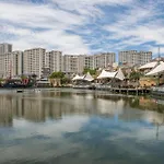 Yiwu Baide Theme Hotel