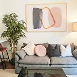 Sav12 - Cozy Home In Athens