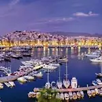 Cozy 2 Bedroom Apartment In Piraeus