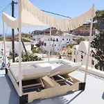 Naos Suites