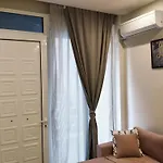 Vasili'S And Vasiliki'S Luxury Apartment