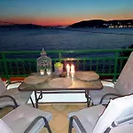 Mary'S Luxury Apartment