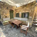 Petrino 2 - Traditional Lerian House