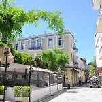 Cozy Apartment In Plaka