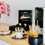 Anita Rooms & Suites Milos