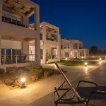 Apanemo Kourouta Luxury Villas