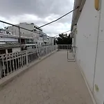 2 Bedroom Apartment Near Syntagma