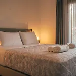 Romantica House