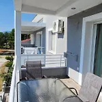 Sea Side Lux Family Appartment