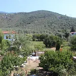 Estia Kleio