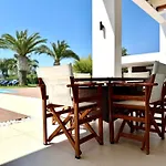 Leblanc Luxurious Beachfront Villa, Gcollectiongr