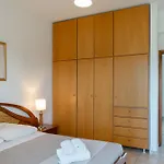 Elli'S Apartment 1