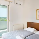 Elli'S Apartment 2