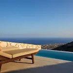 Santorini Sky, The Retreat