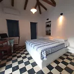 Diamoni Afroditi Two Houses For Max 6 Persons