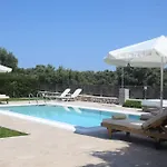 Lefkogea Villas & Apartments