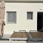 Mod Santorini Vegan Accommodation