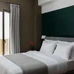 Nileos House