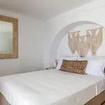 Calma Beach House