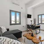 Zana'S Villas-Zenia
