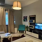 Isalos - Explore Center By Foot - Close To Helexpo, University & Hospital
