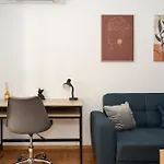 Contemporary Chic Apartment In The Heart Of Athens