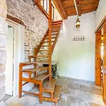 Historic Downtown Home In Gaios